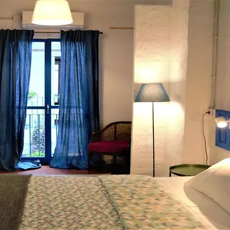 Casa 1858 3*